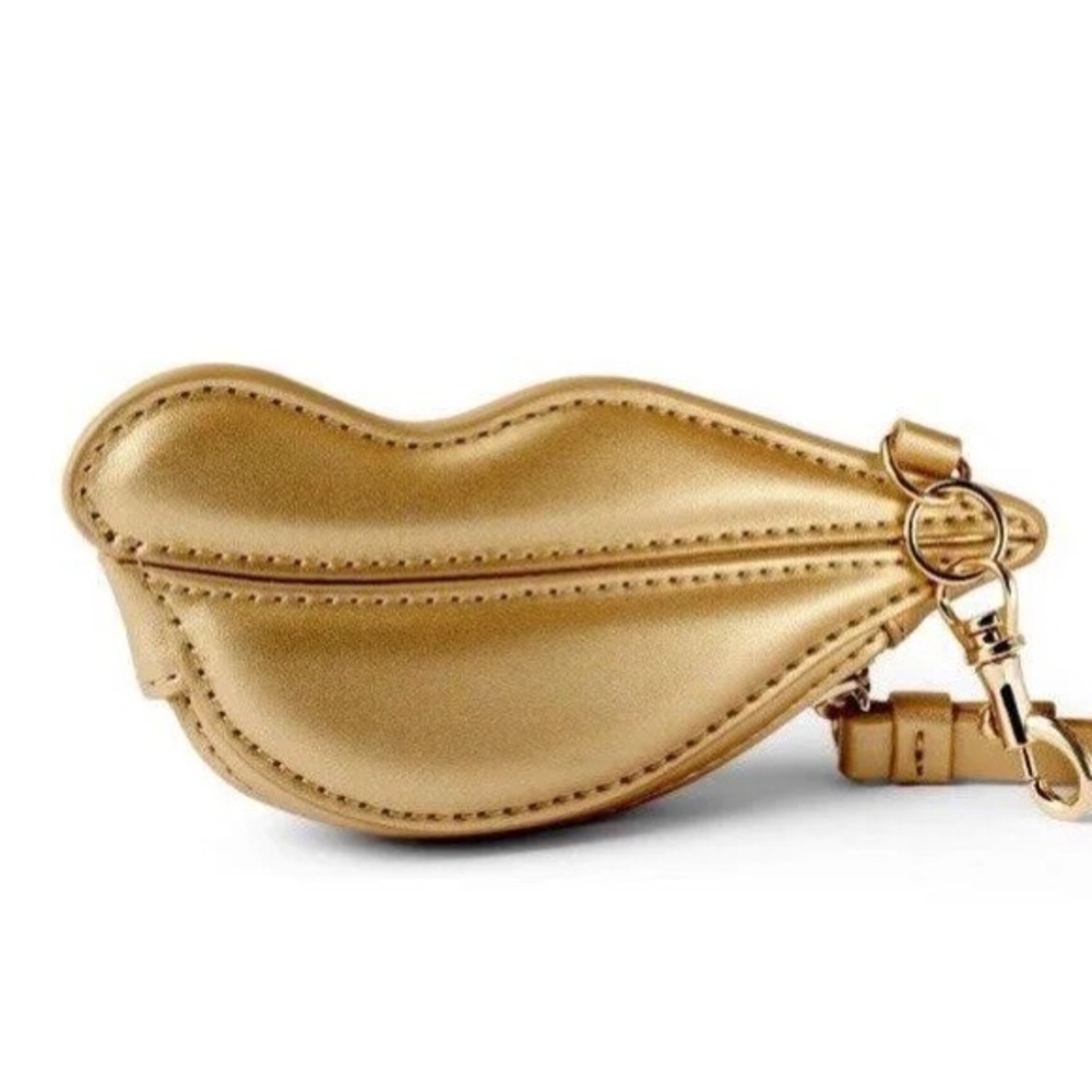 NWT DVF Diane Von Furstenberg X Target Gold Lips Coin Pouch - Limited Edition